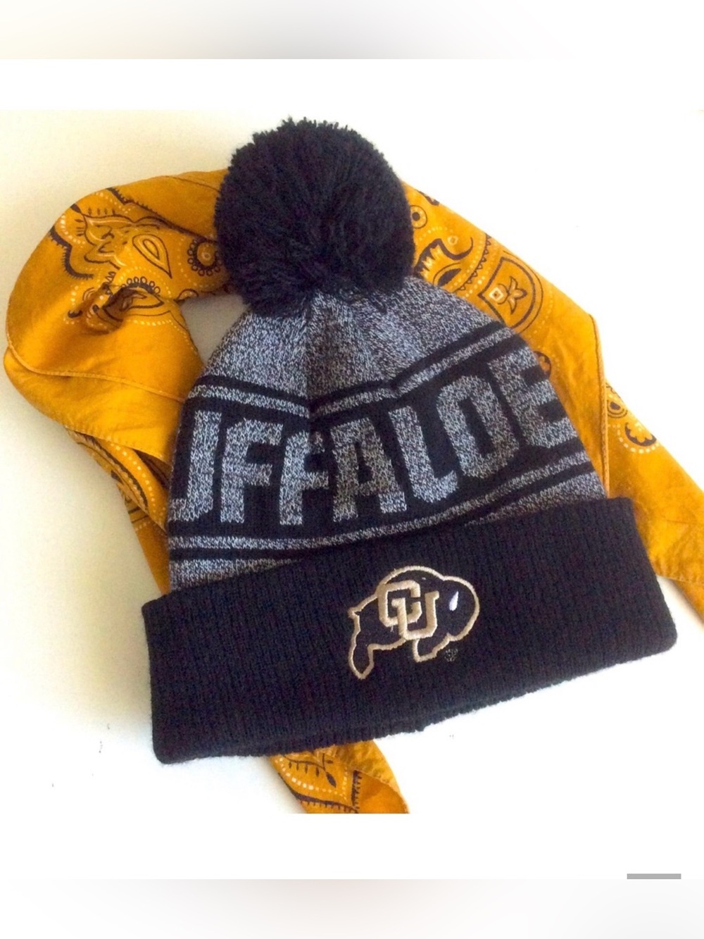 GEN2 CU BUFFALOES Pompom Cuff Beanie Sz S or Boys 8-20
